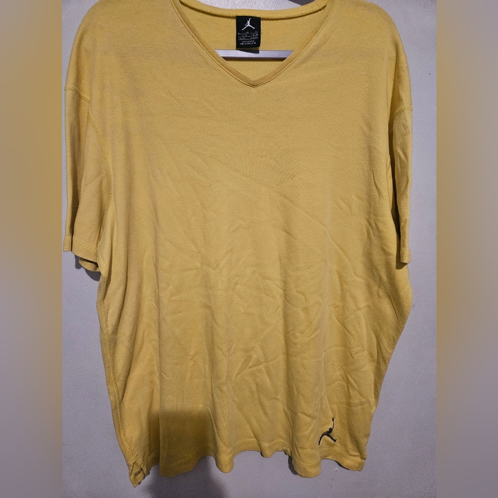 Michael Jordans Womens V-neck T-shirt. 100% cotton. Embroidered In front Yellow